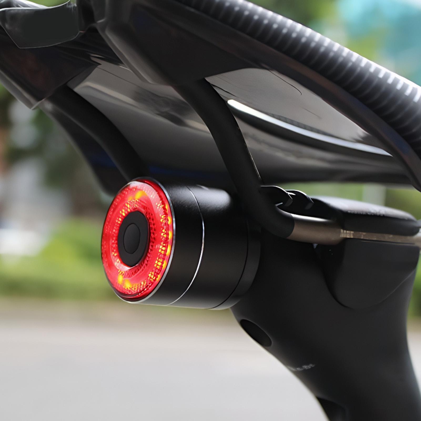 Feu stop de vélo intelligent,  - Cycling Commuter avis et prix